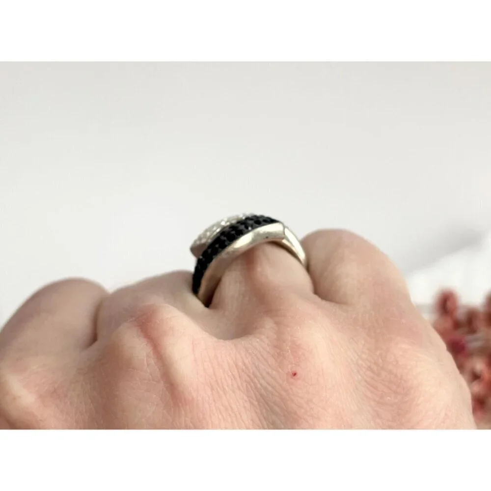 Black Onyx & Simulated Diamond 925 Sterling Silver Vintage Ring - sz 7